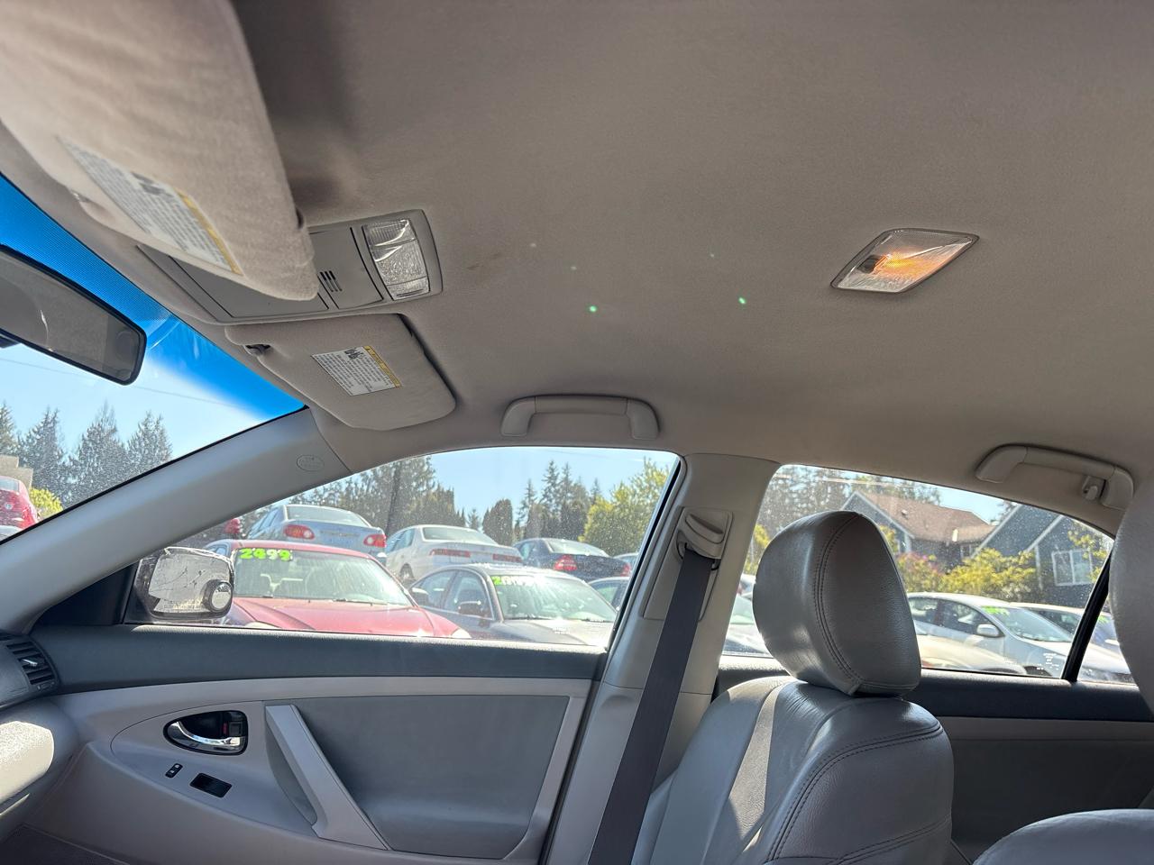 Toyota Camry Hybrid Sedan 2009