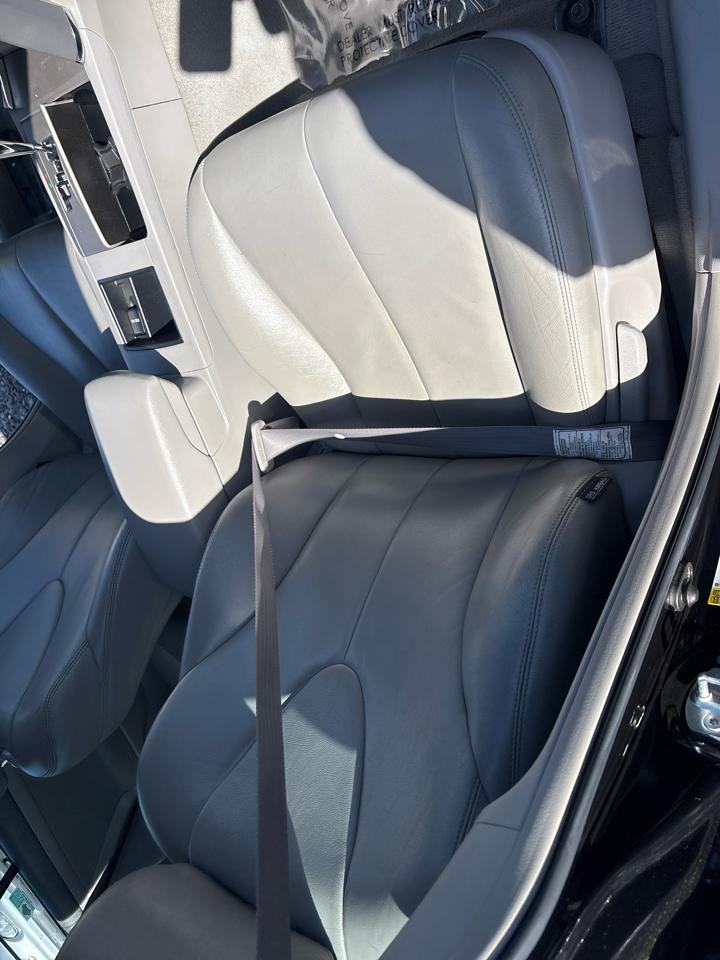 Toyota Camry Hybrid Sedan 2009