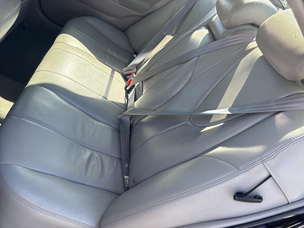 Toyota Camry Hybrid Sedan 2009