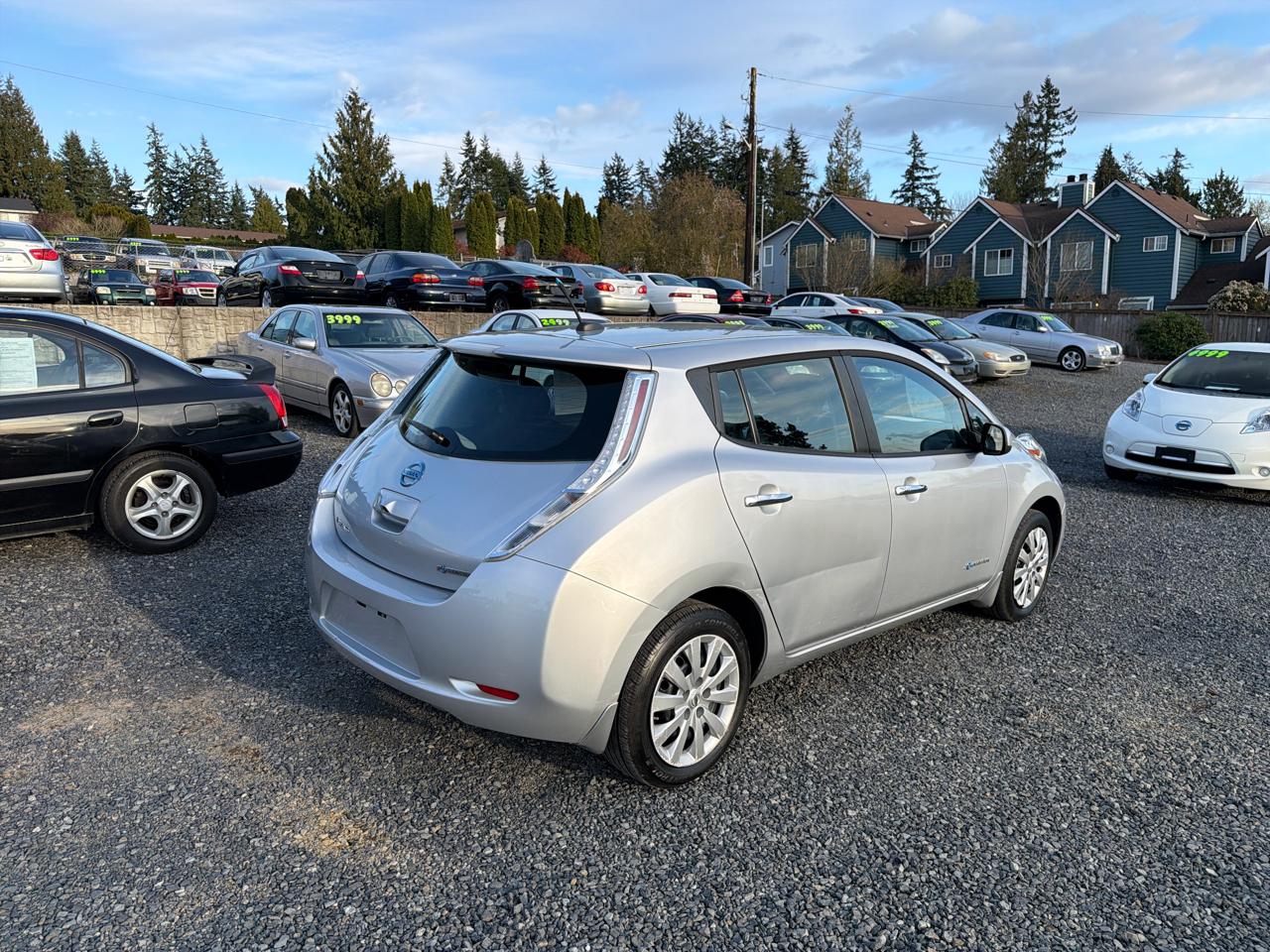 Nissan Leaf S 2013