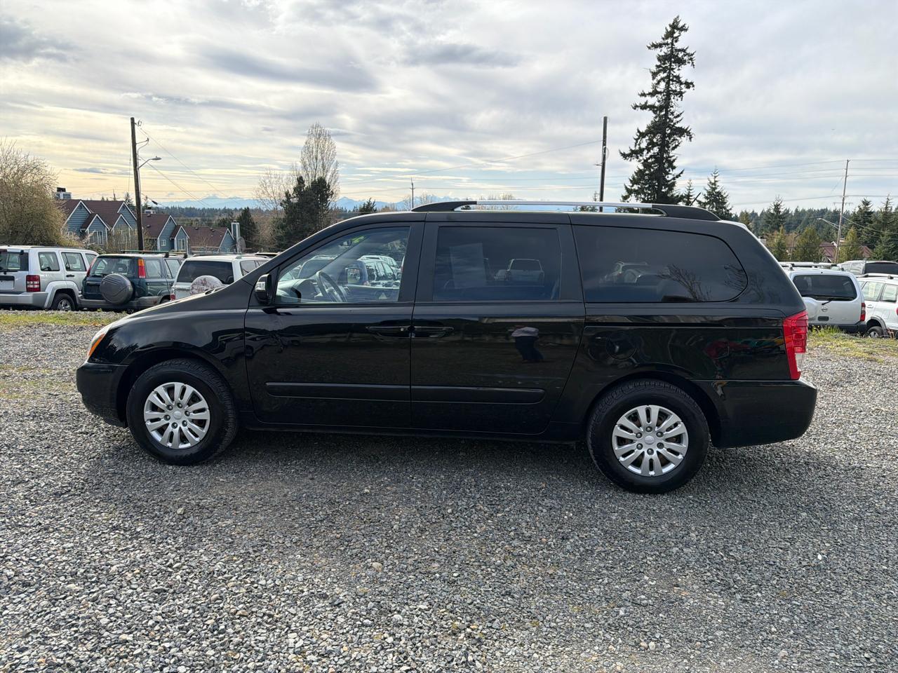 Kia Sedona LX LWB 2012