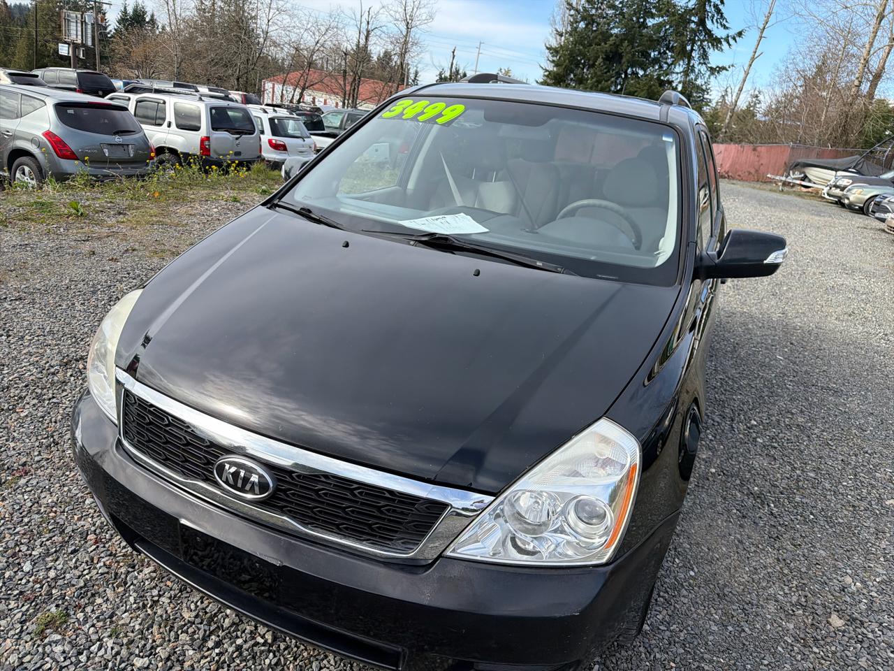 Kia Sedona LX LWB 2012