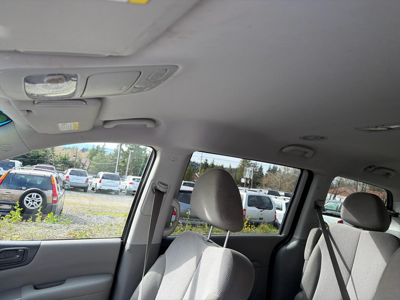 Kia Sedona LX LWB 2012