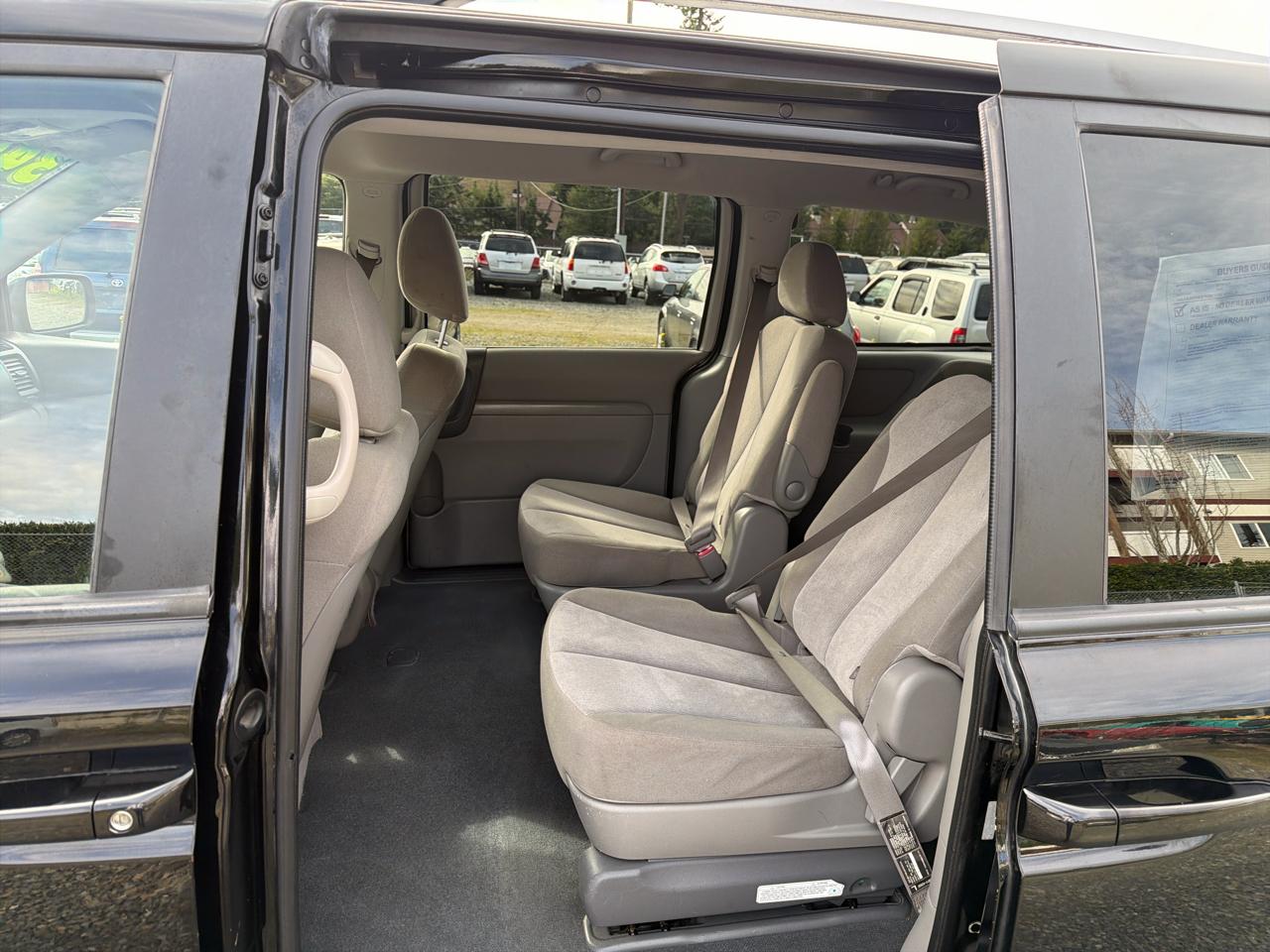 Kia Sedona LX LWB 2012
