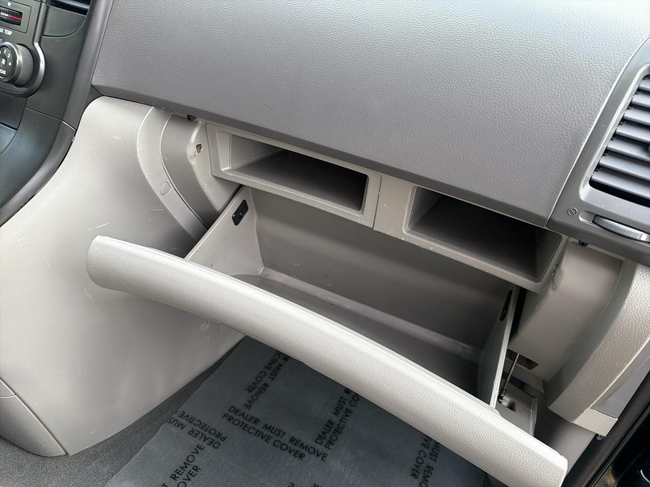 Kia Sedona LX LWB 2012