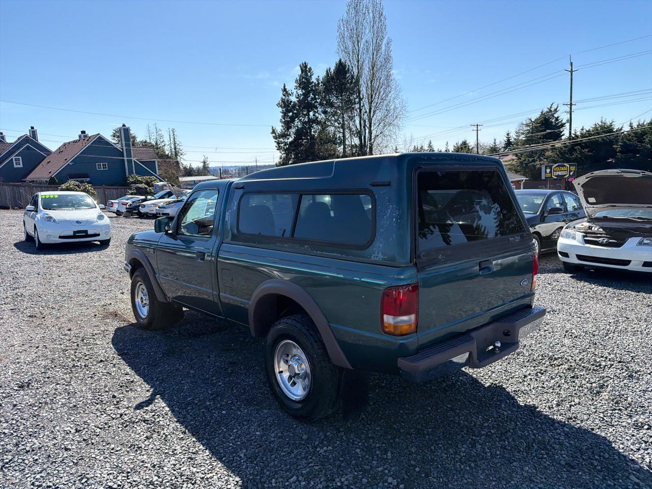 Ford Ranger XL Reg. Cab Short Bed 4WD 1997