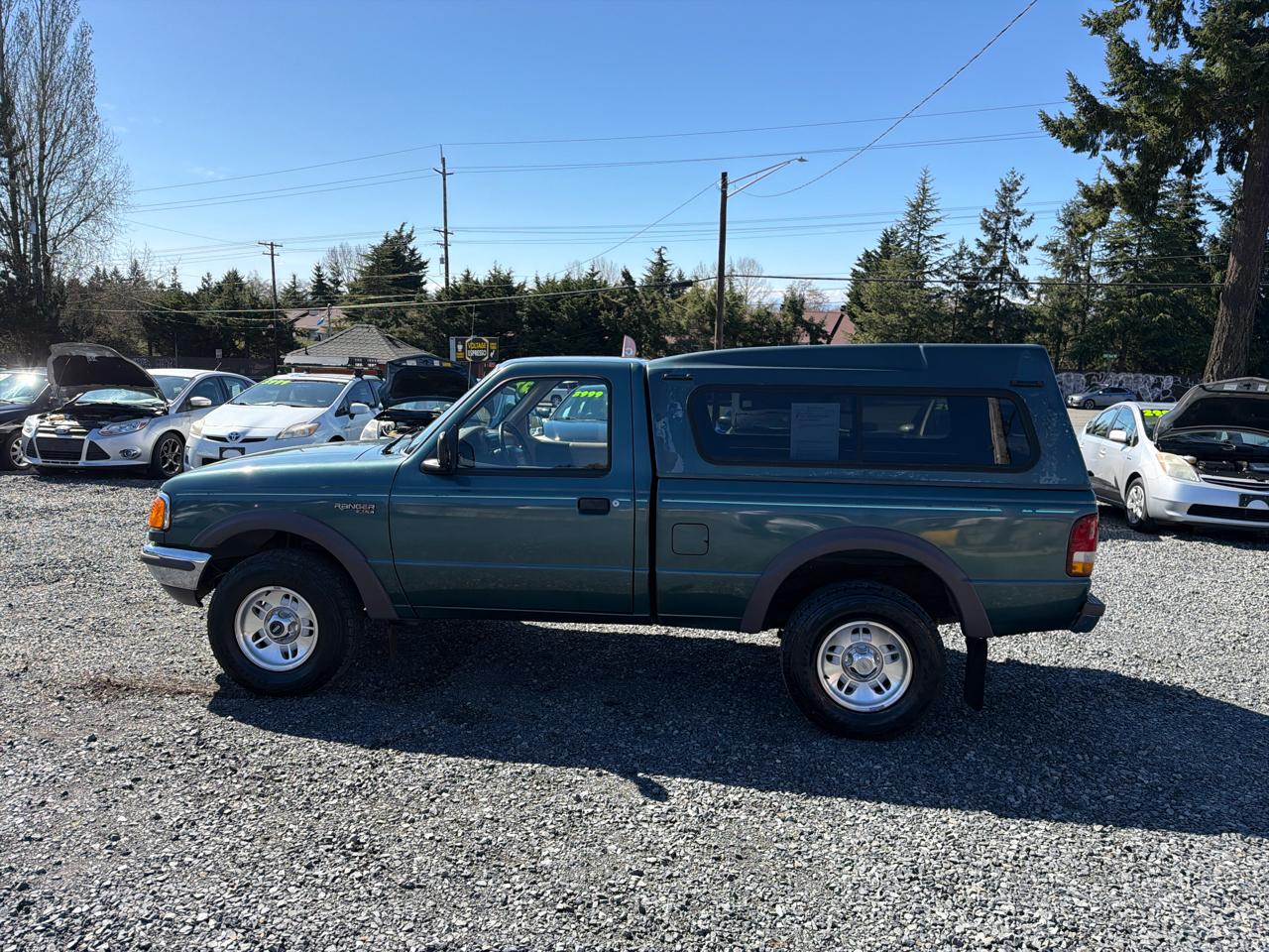 Ford Ranger XL Reg. Cab Short Bed 4WD 1997