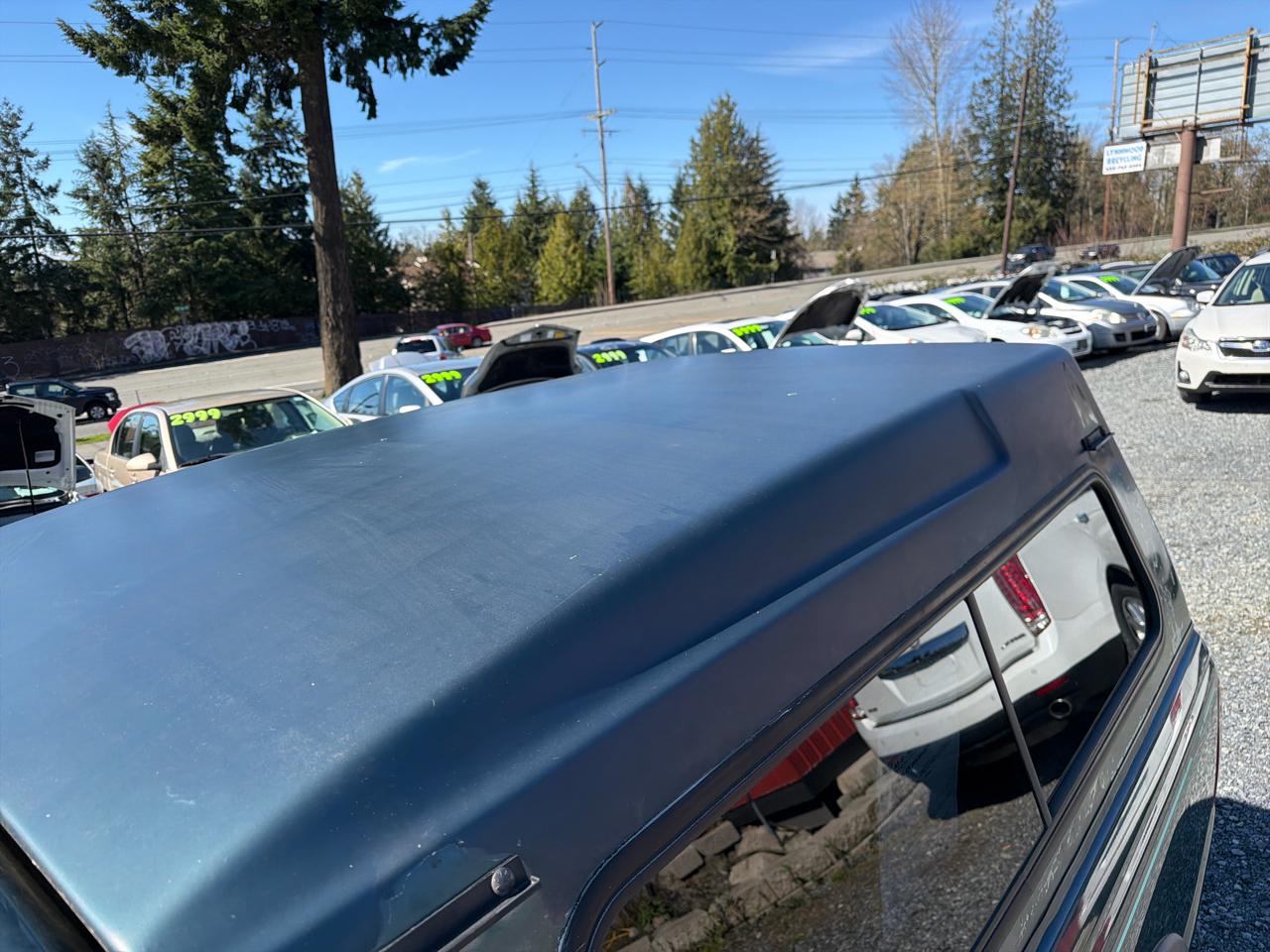 Ford Ranger XL Reg. Cab Short Bed 4WD 1997