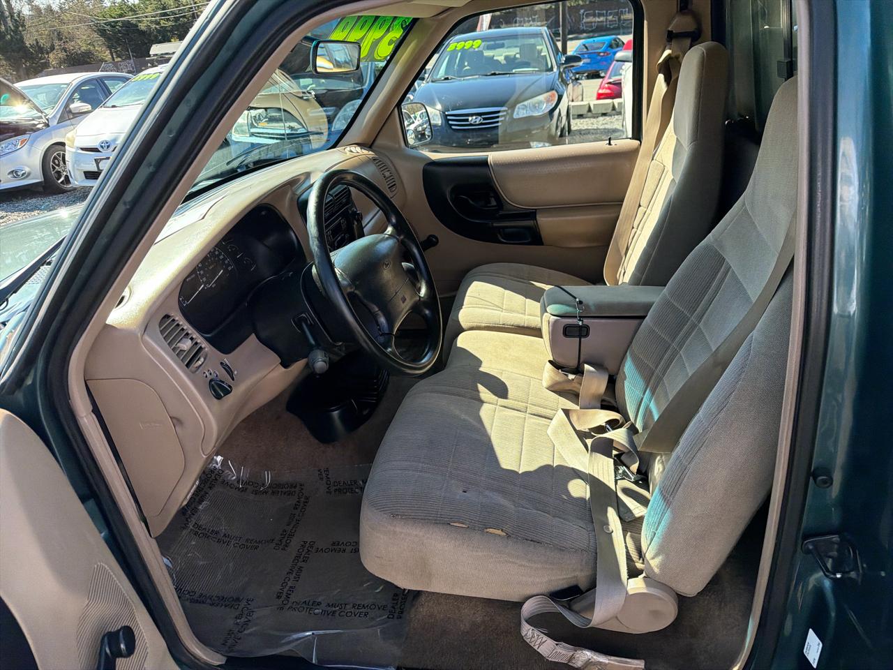 Ford Ranger XL Reg. Cab Short Bed 4WD 1997