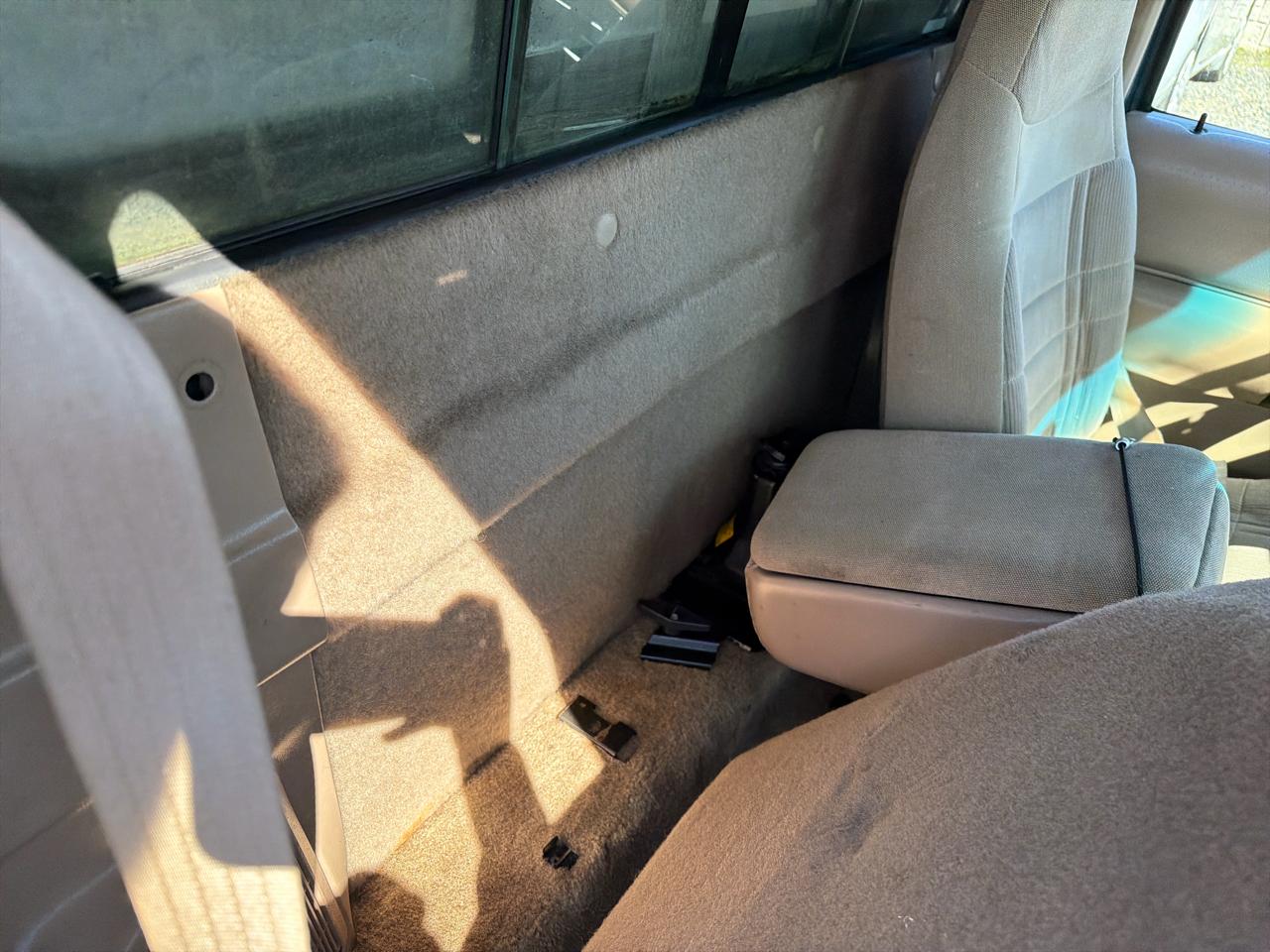 Ford Ranger XL Reg. Cab Short Bed 4WD 1997