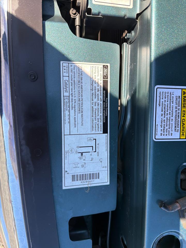 Ford Ranger XL Reg. Cab Short Bed 4WD 1997