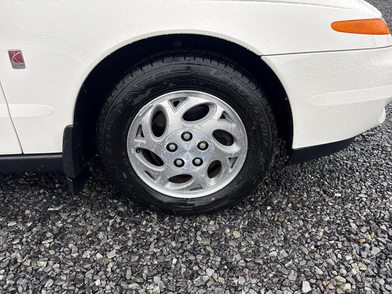 Saturn LW LW200 2002