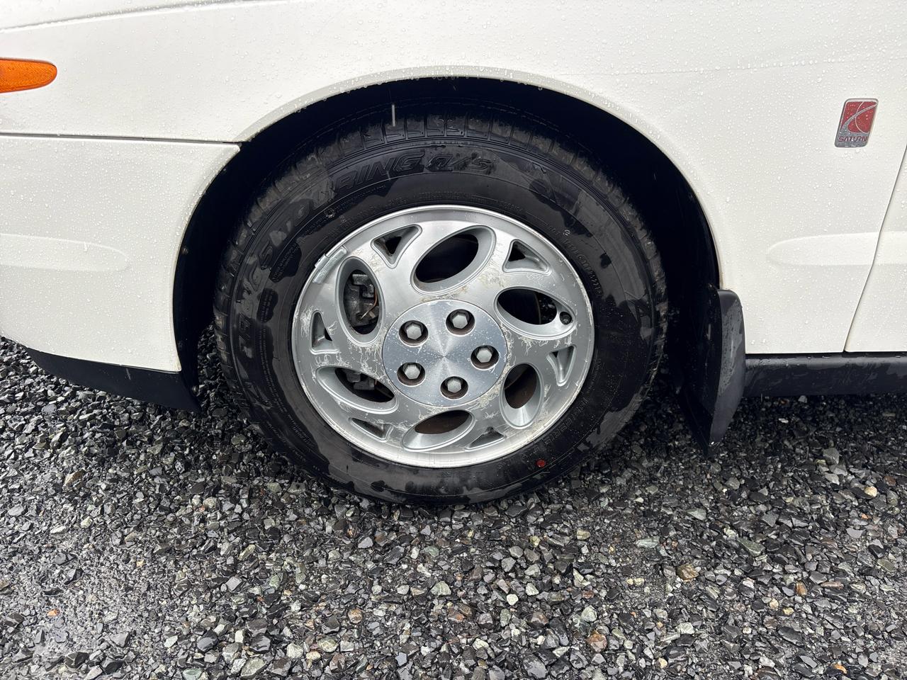 Saturn LW LW200 2002