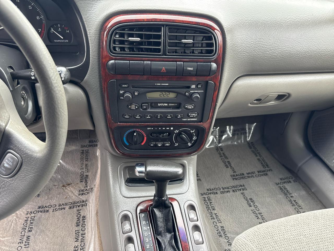 Saturn LW LW200 2002