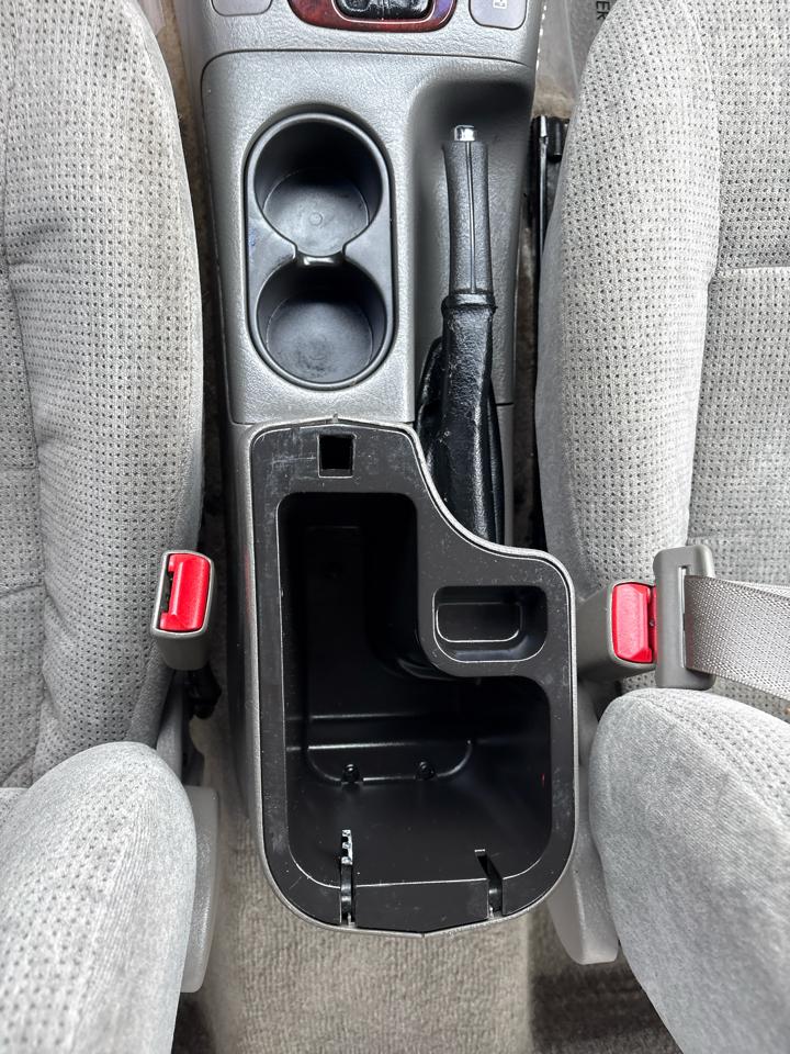 Saturn LW LW200 2002