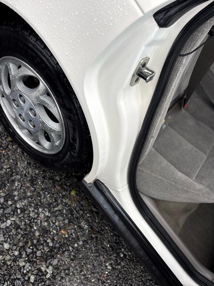 Saturn LW LW200 2002