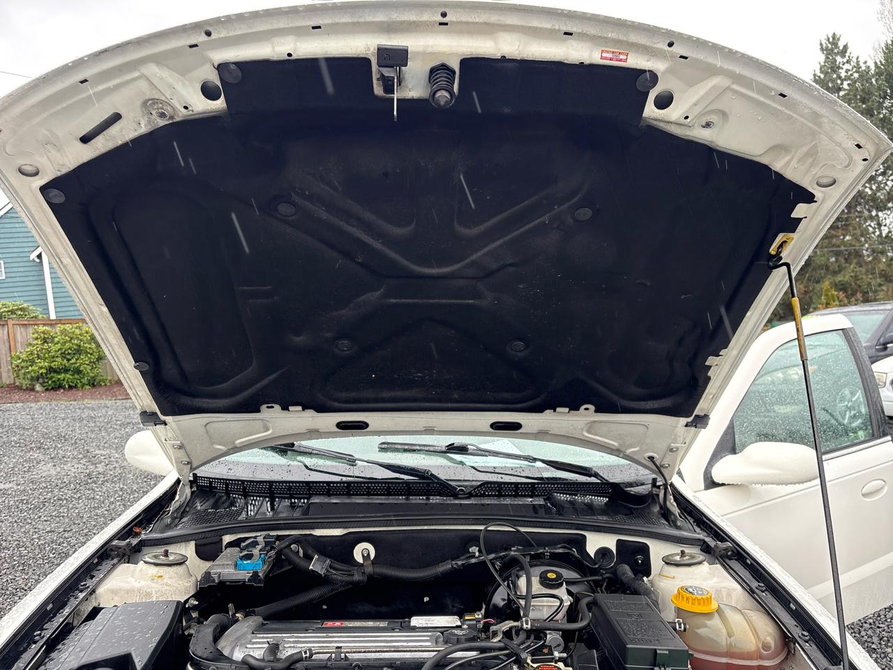 Saturn LW LW200 2002