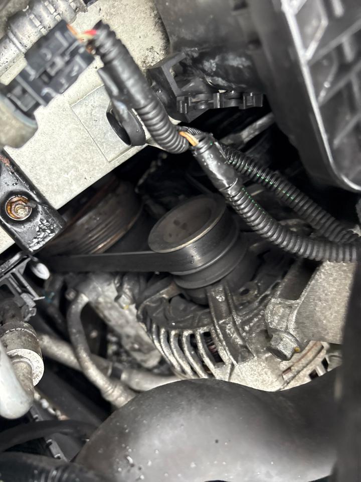 Saturn LW LW200 2002