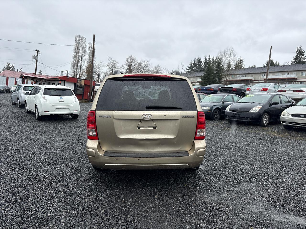 Hyundai Entourage SE 2007