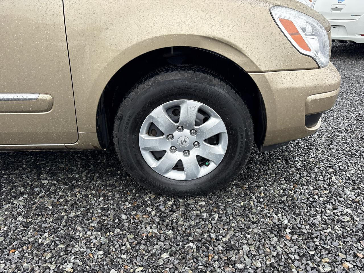 Hyundai Entourage SE 2007