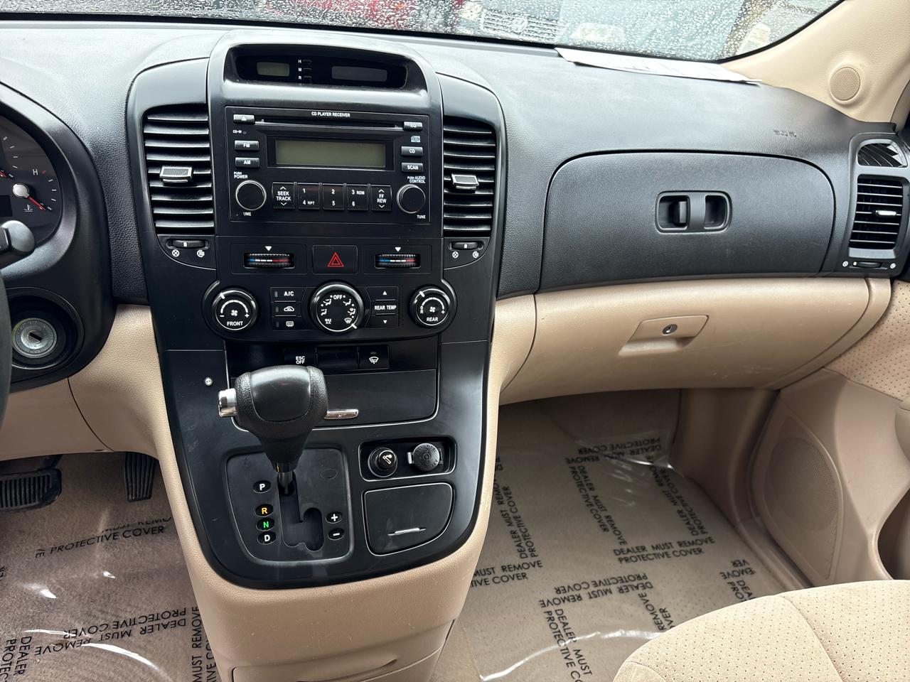 Hyundai Entourage SE 2007