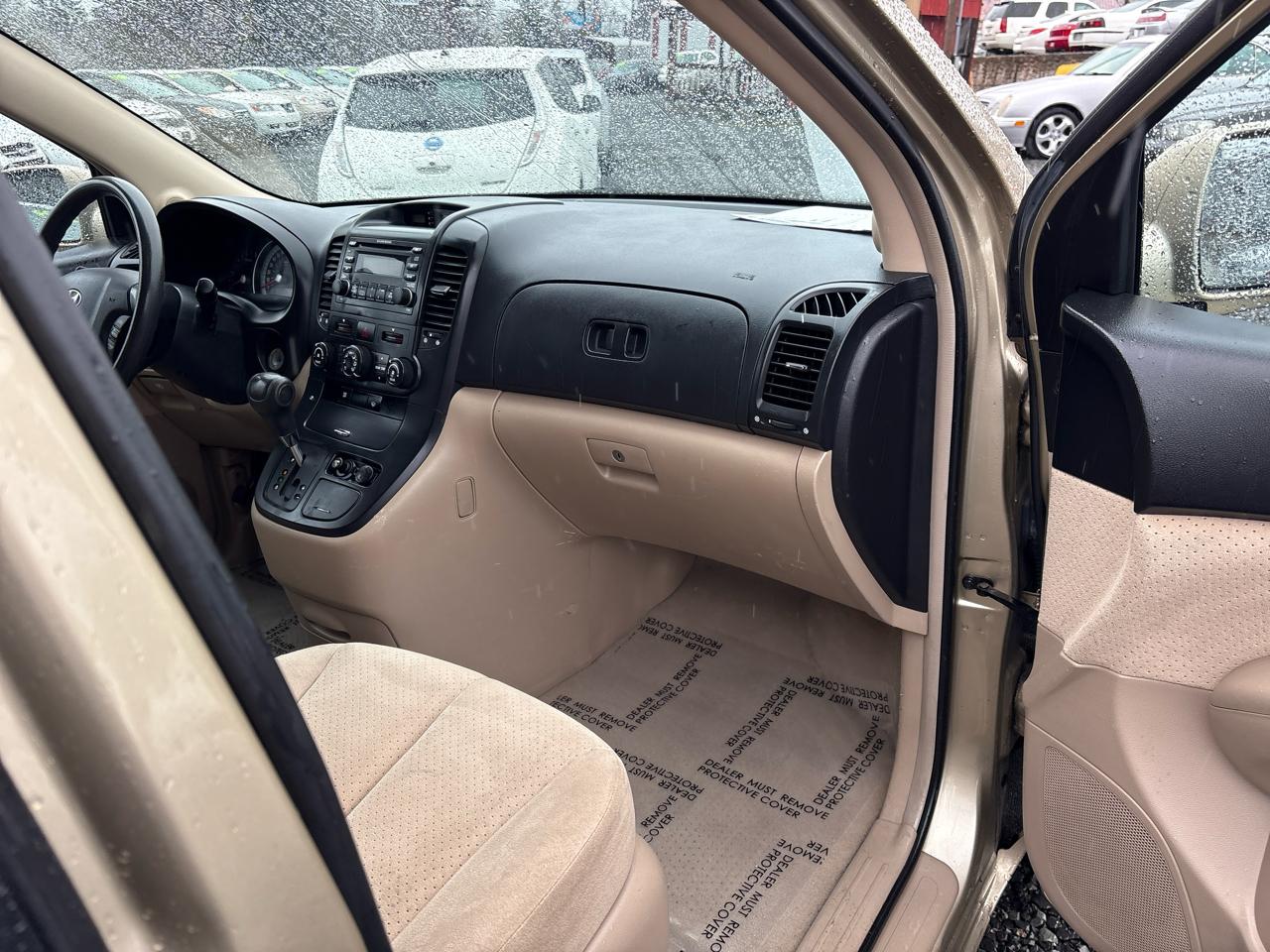 Hyundai Entourage SE 2007