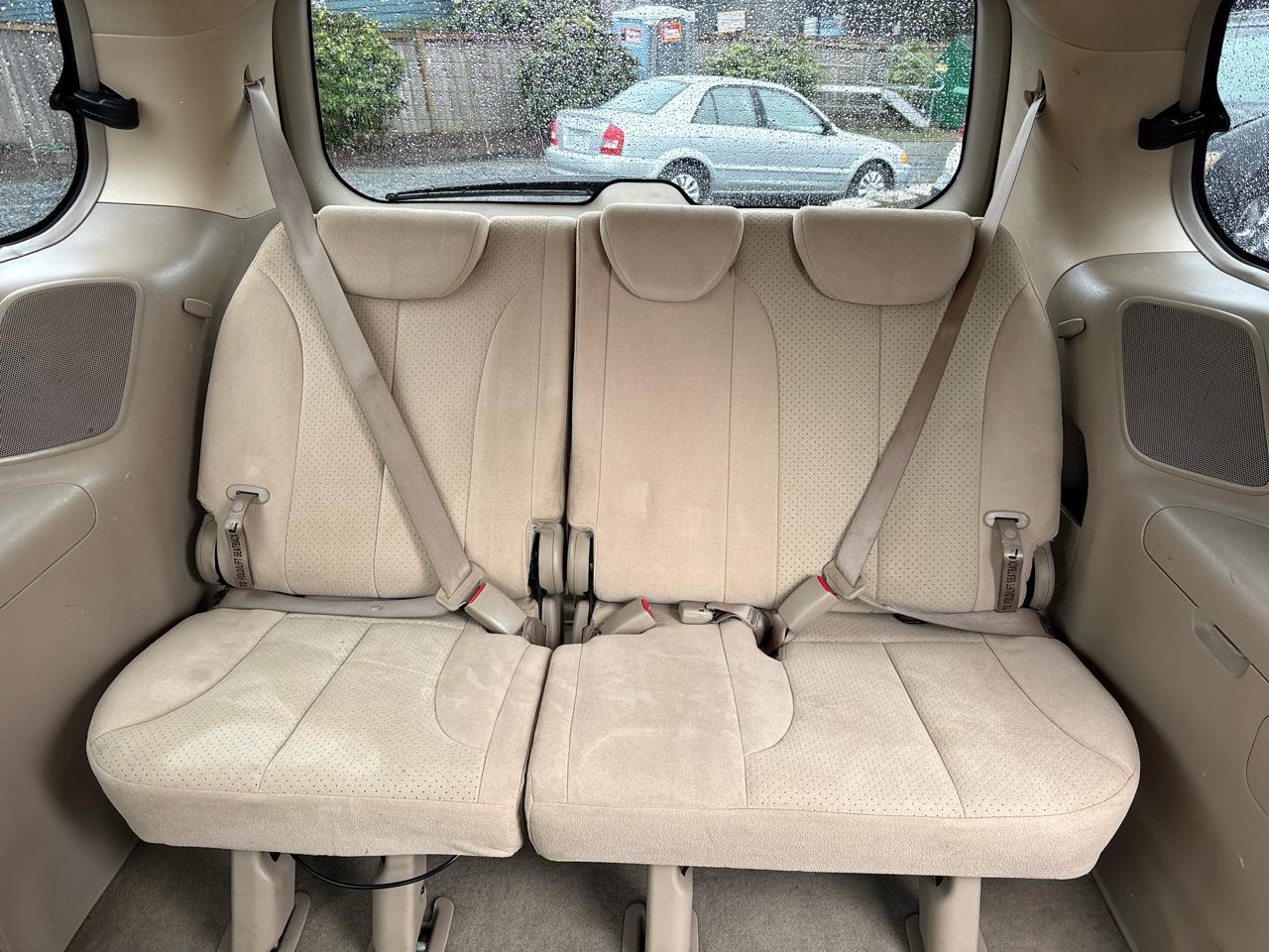 Hyundai Entourage SE 2007