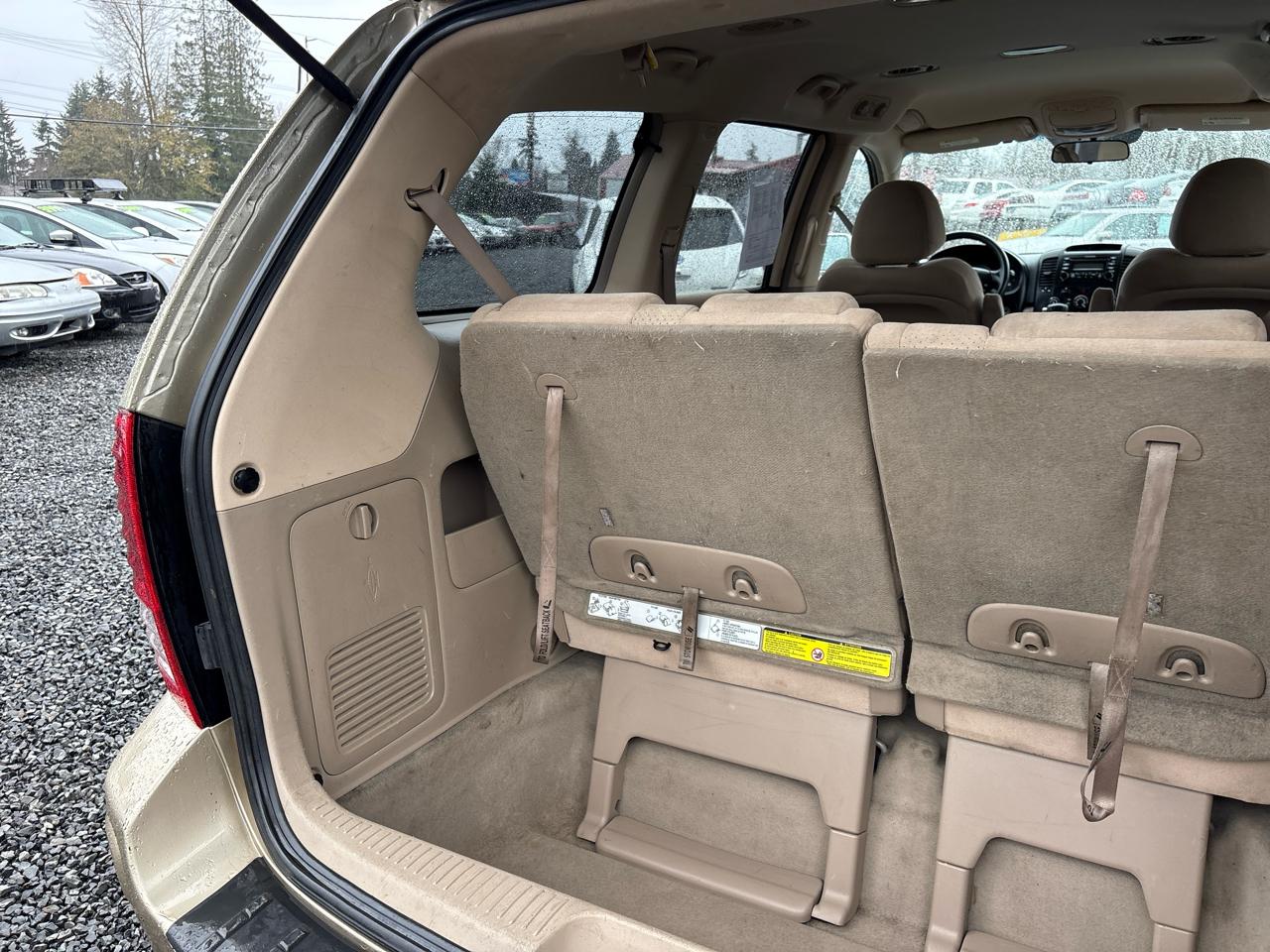 Hyundai Entourage SE 2007