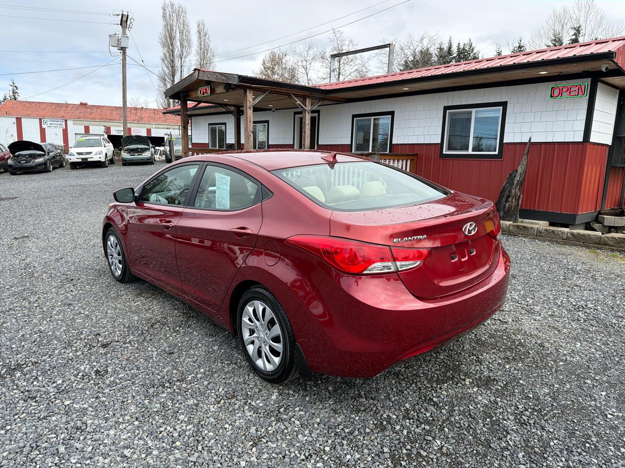 Hyundai Elantra Limited 2013