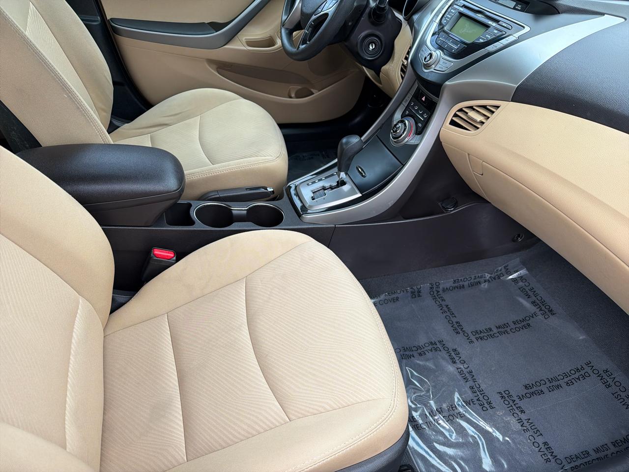 Hyundai Elantra Limited 2013