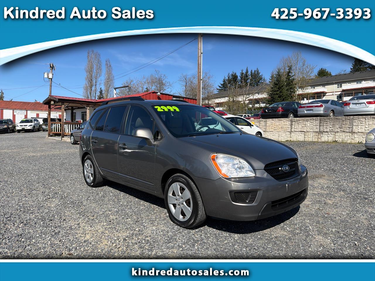 2009 Kia Rondo Base