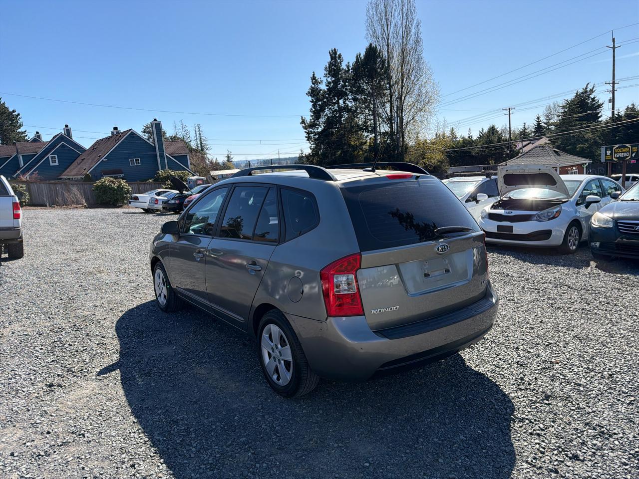 Kia Rondo Base 2009
