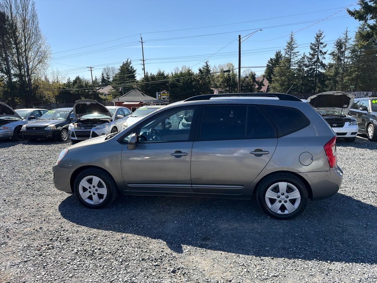 Kia Rondo Base 2009
