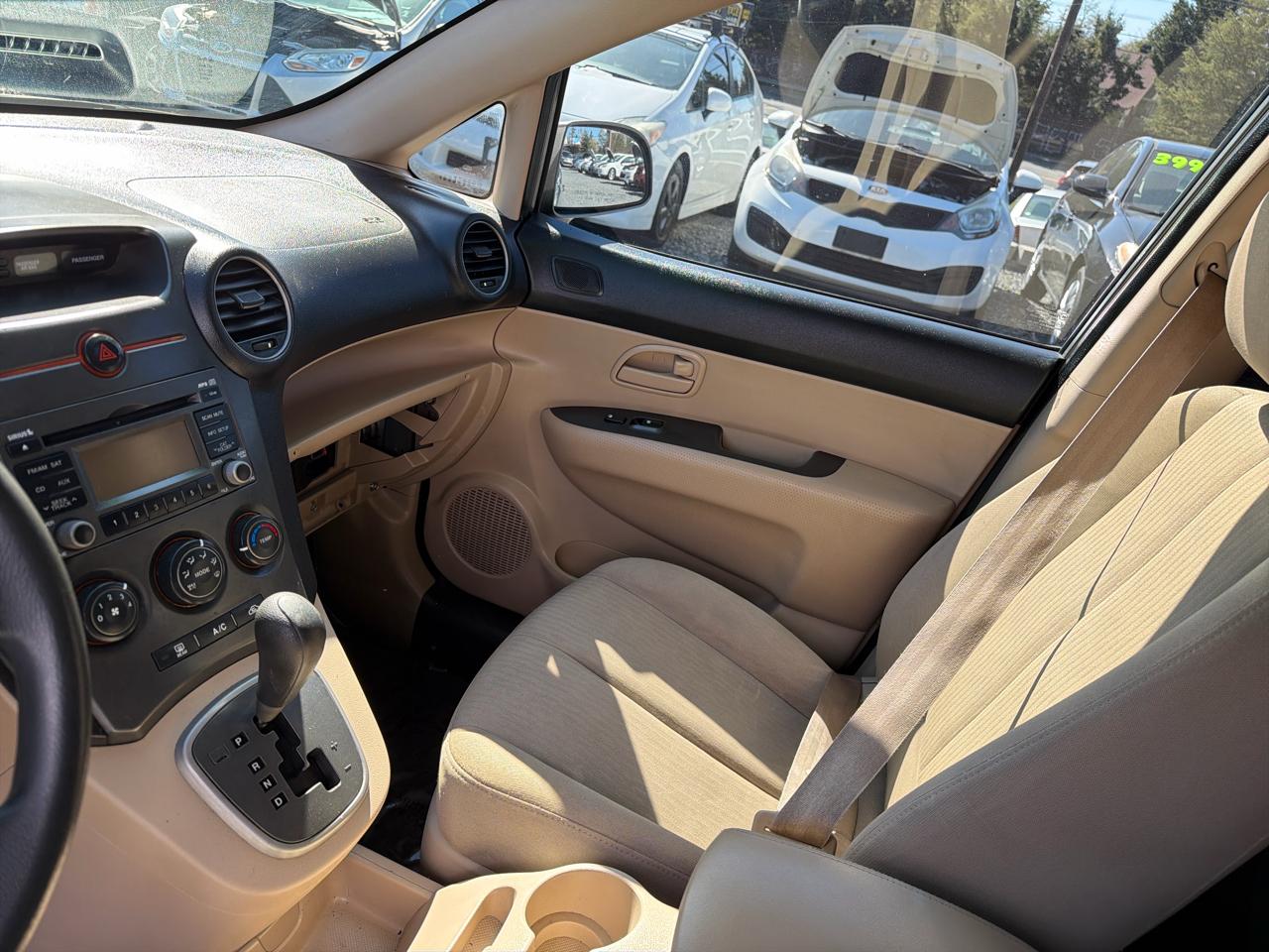 Kia Rondo Base 2009