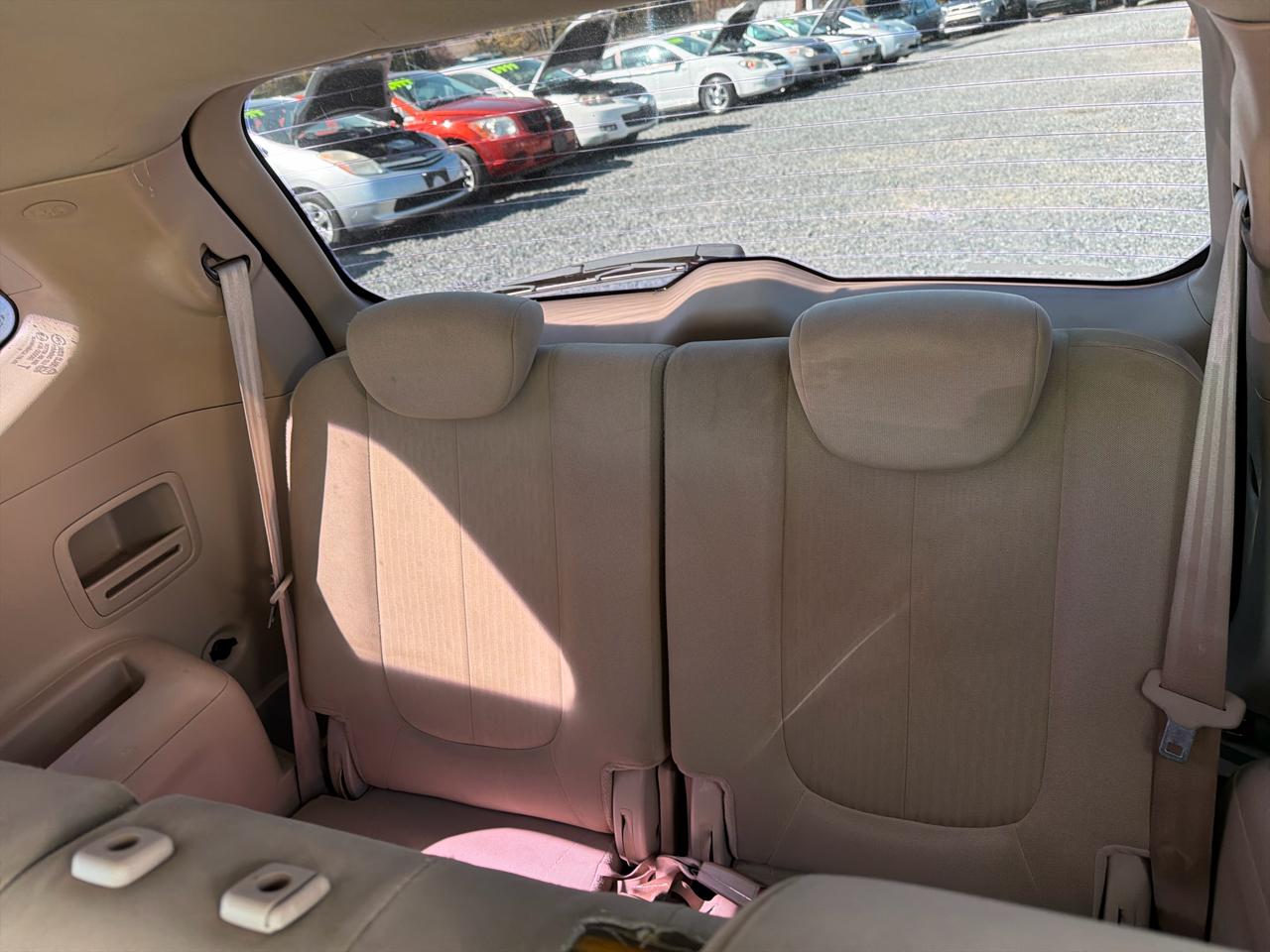 Kia Rondo Base 2009