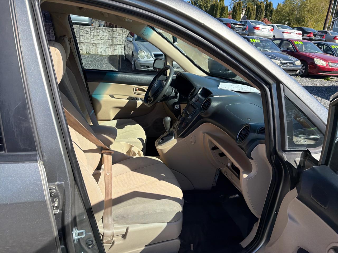 Kia Rondo Base 2009