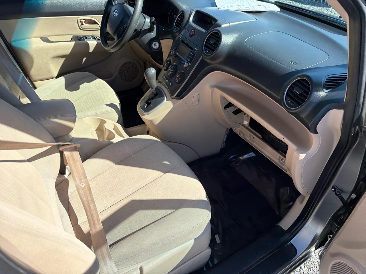Kia Rondo Base 2009