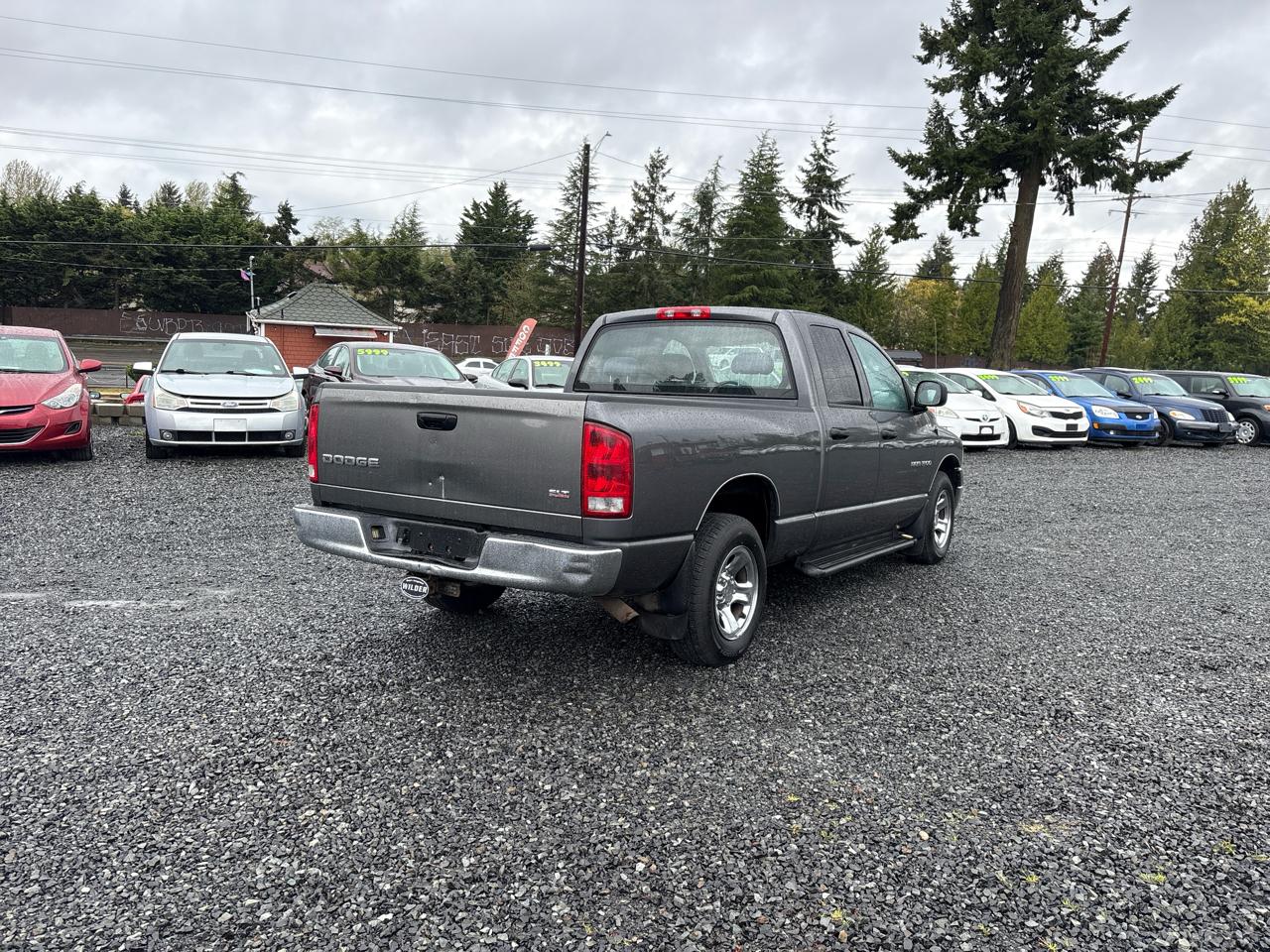 Dodge Ram 1500 SLT Quad Cab 2WD 2004