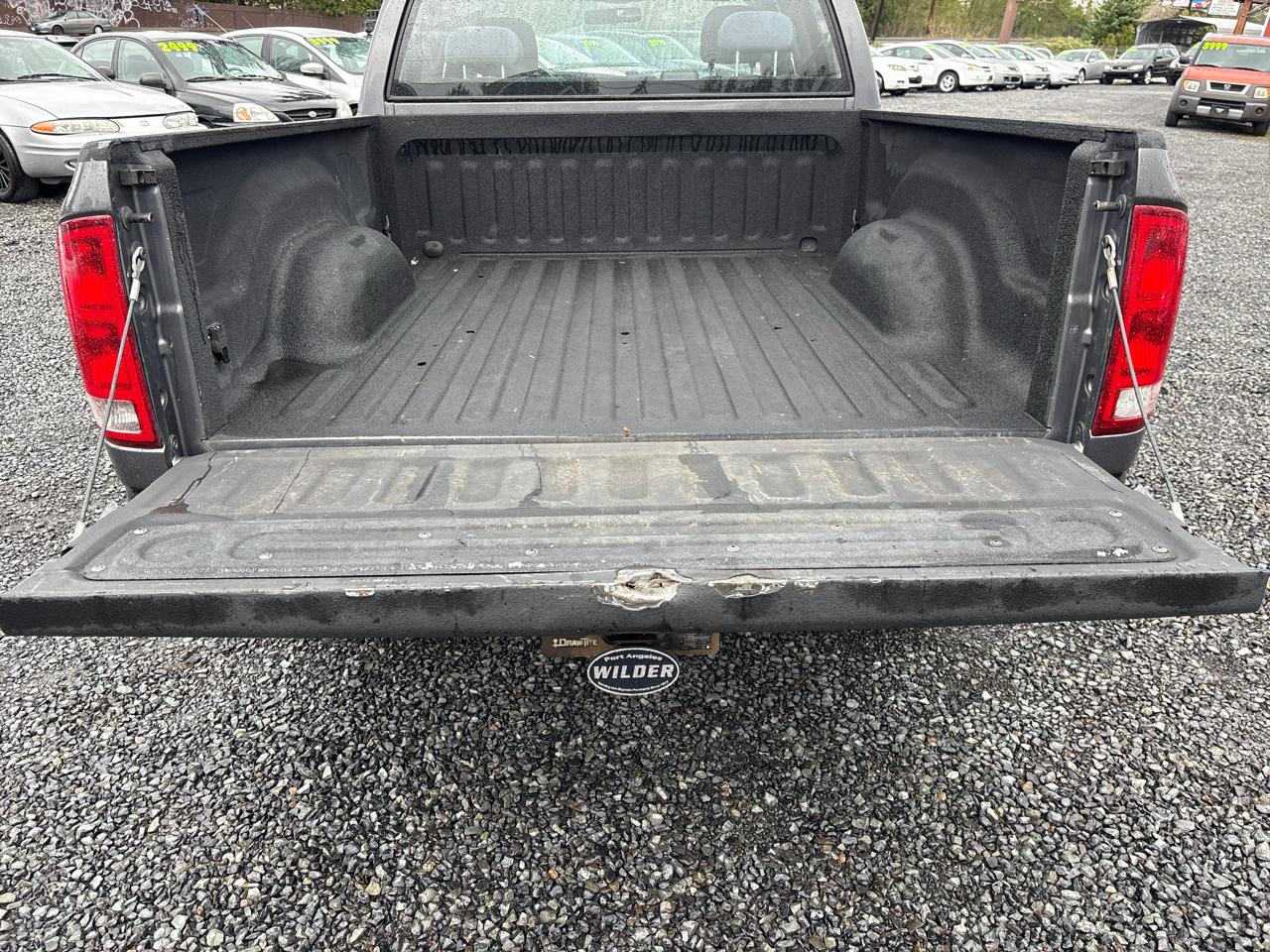 Dodge Ram 1500 SLT Quad Cab 2WD 2004