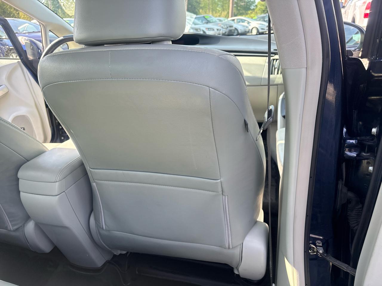 Toyota Prius Prius IV 2013