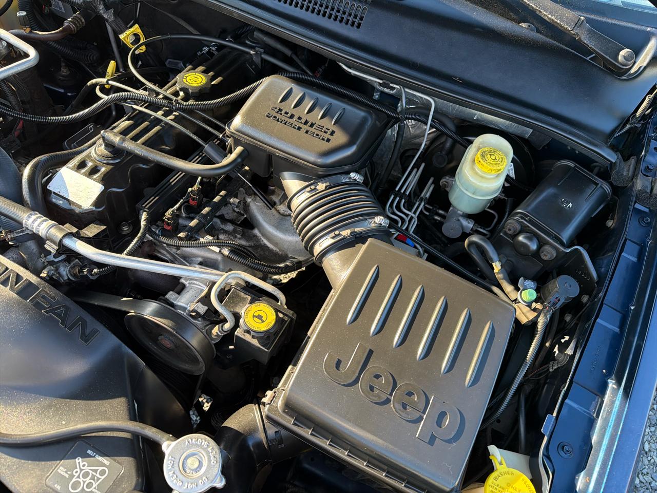 Jeep Grand Cherokee Laredo 4WD 2000