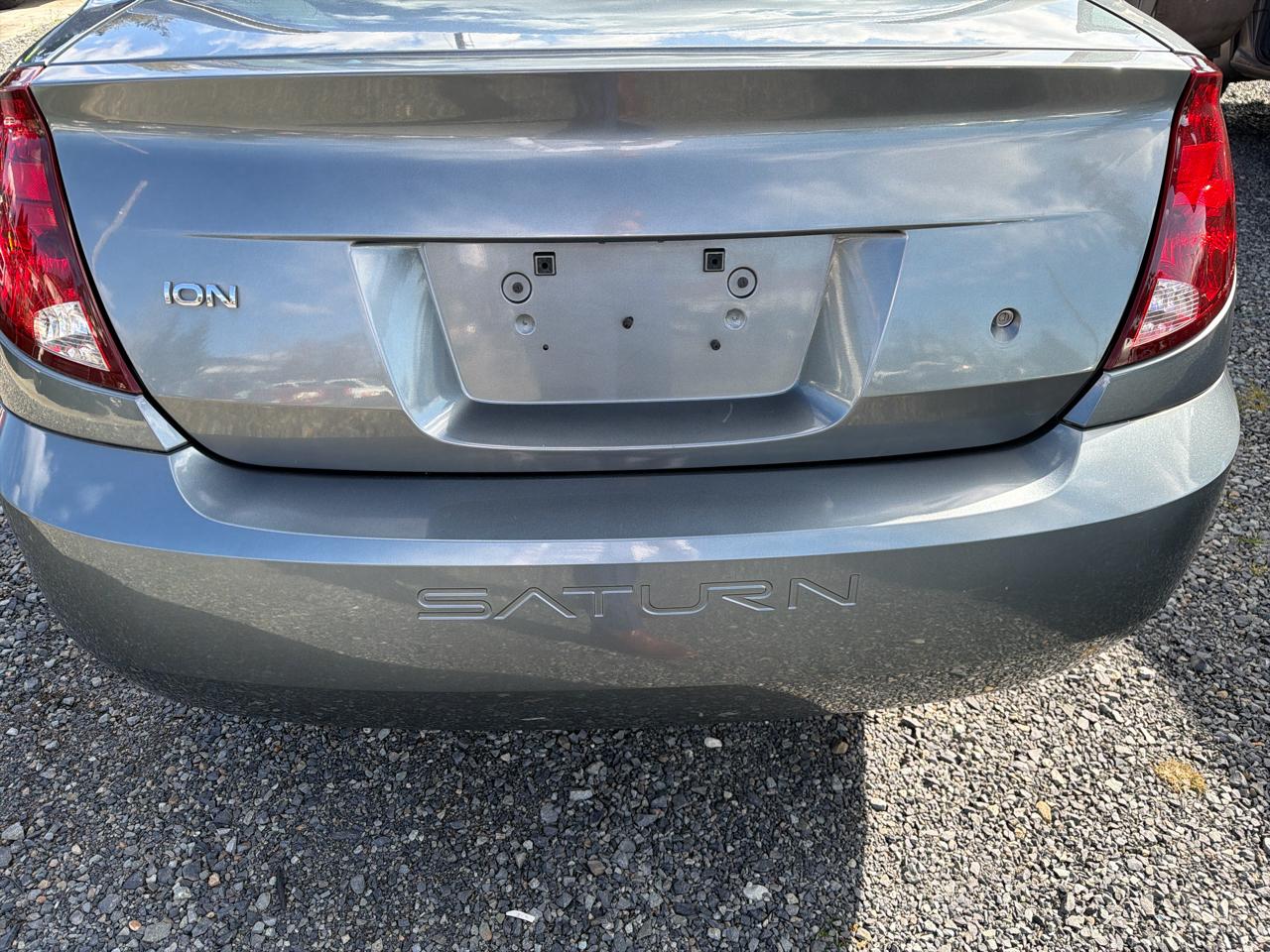 Saturn ION Sedan 2 2004