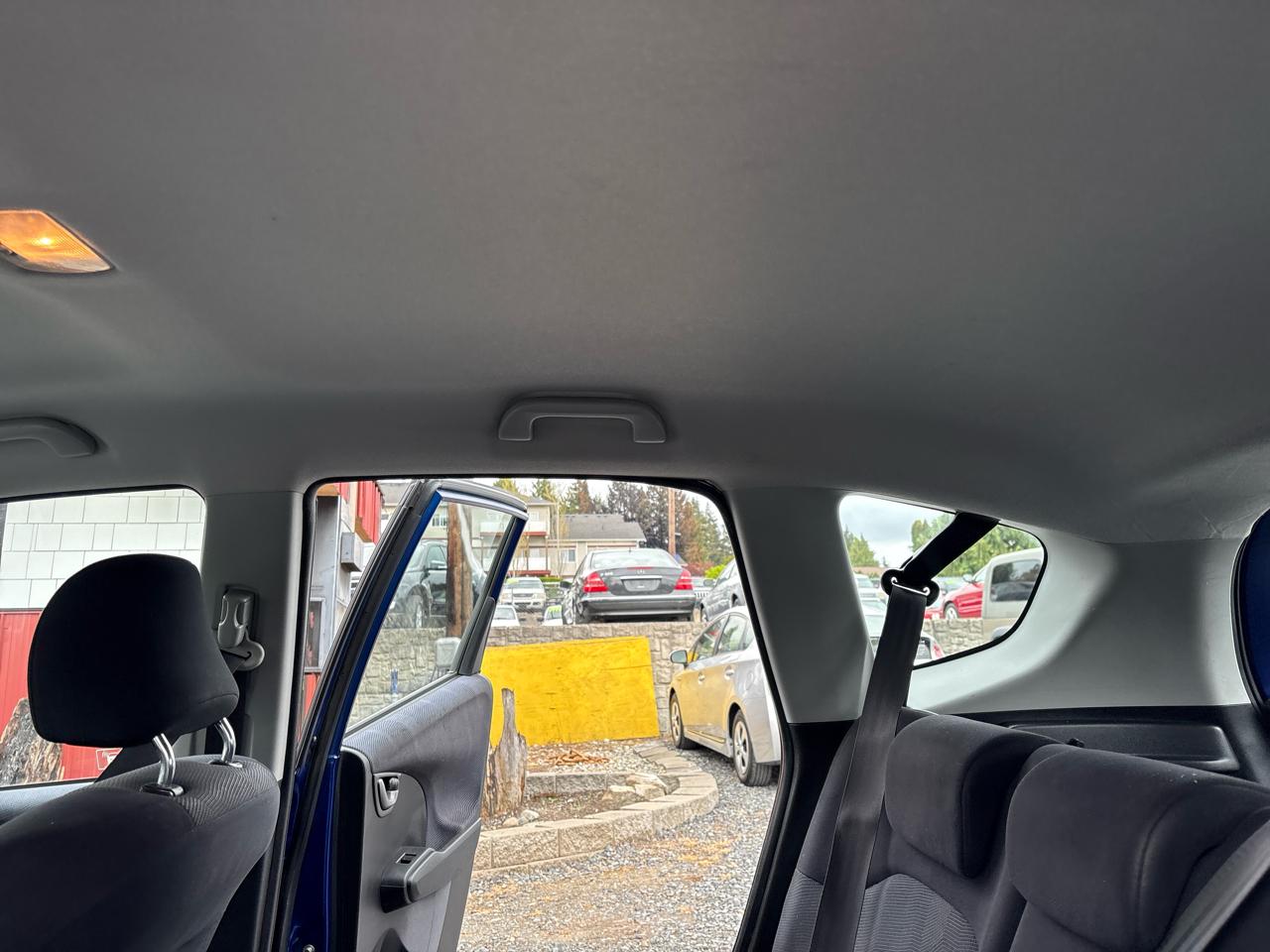 Honda Fit Sport 5-Speed AT 2009