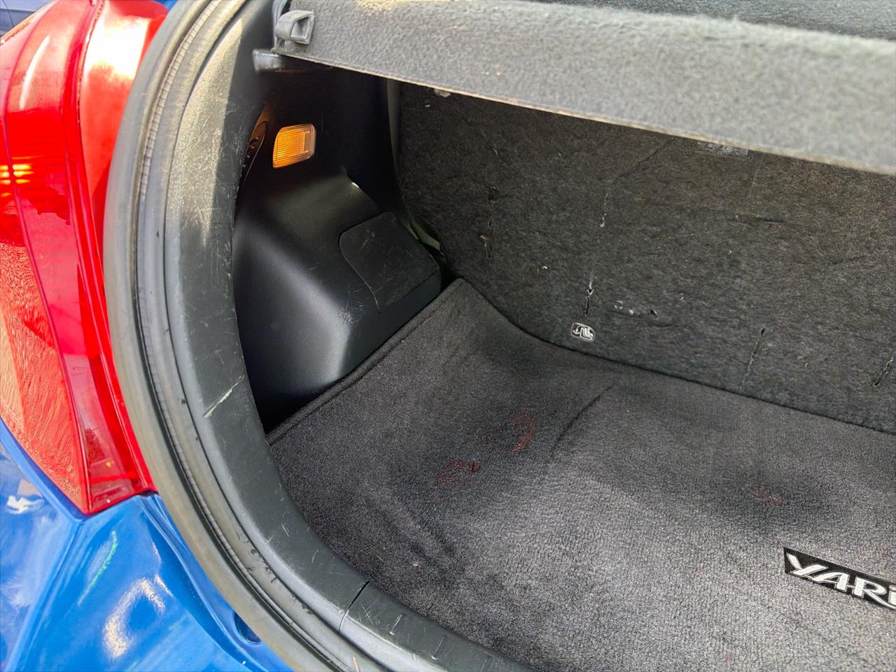 Toyota Yaris 3-Door Liftback 2007
