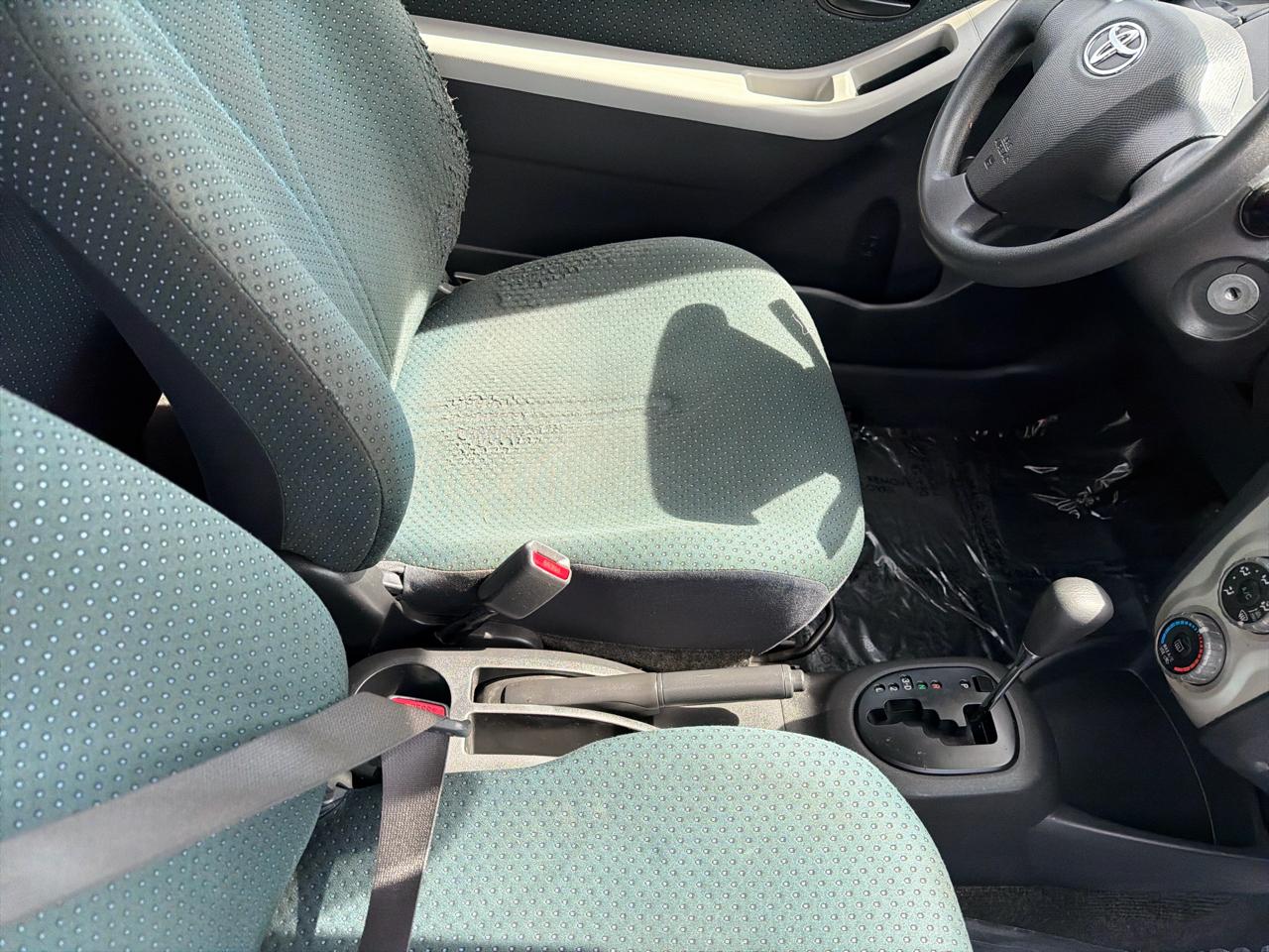 Toyota Yaris 3-Door Liftback 2007