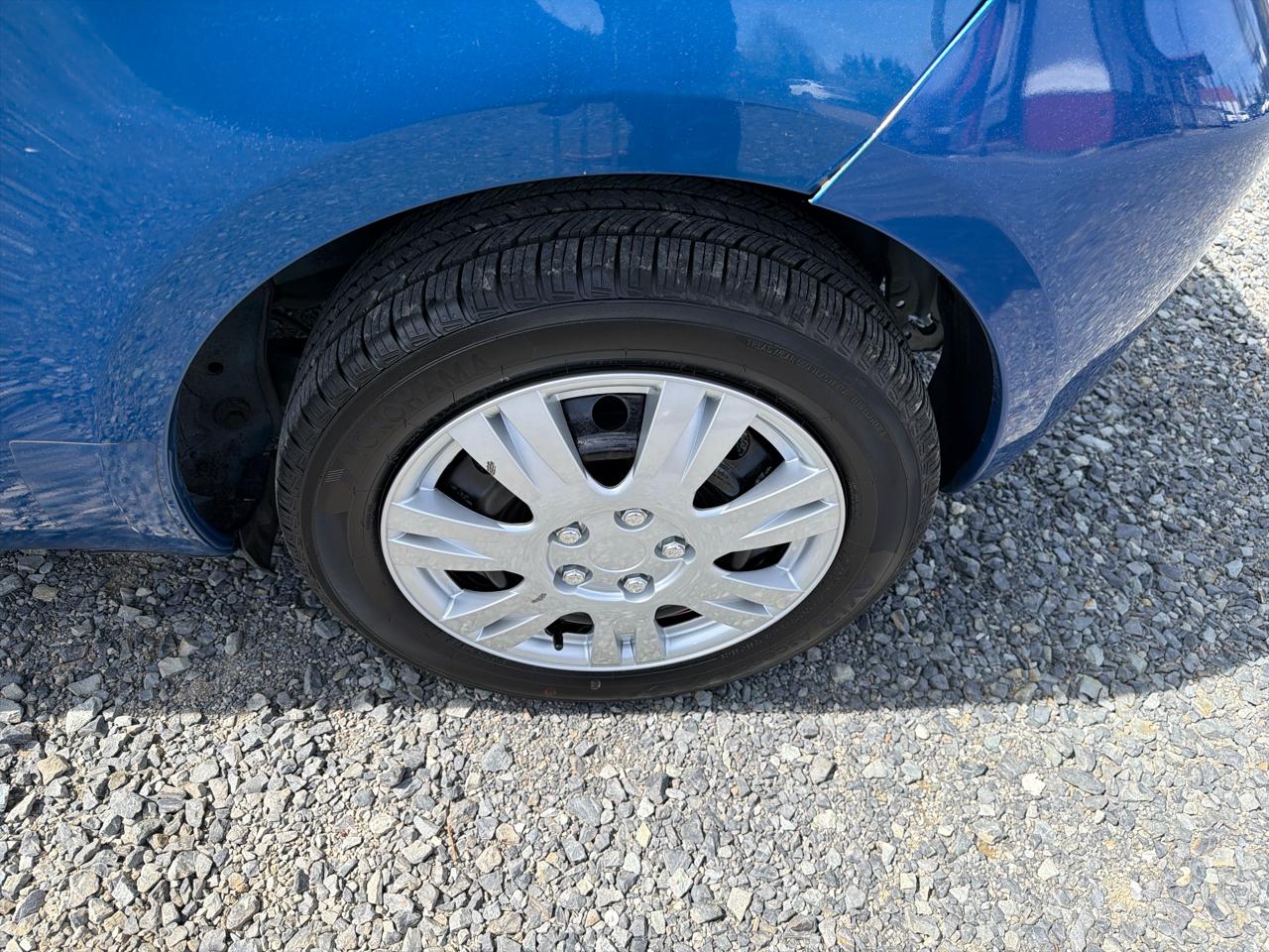 Toyota Yaris 3-Door Liftback 2007