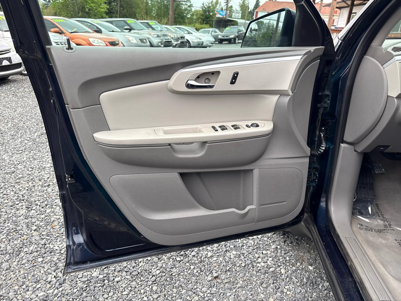 Chevrolet Traverse LT AWD 2012