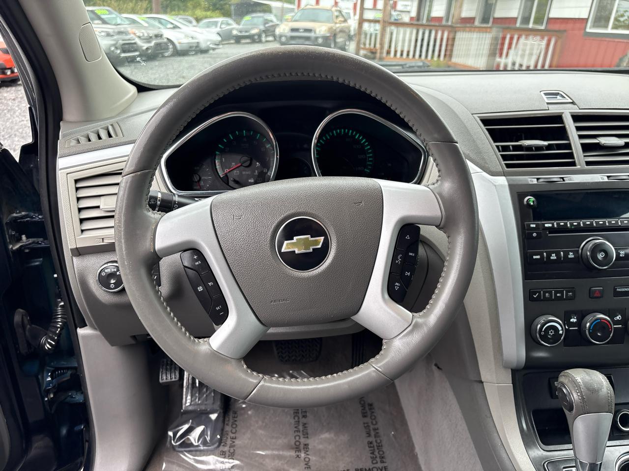 Chevrolet Traverse LT AWD 2012