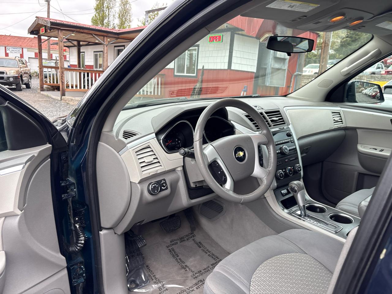 Chevrolet Traverse LT AWD 2012