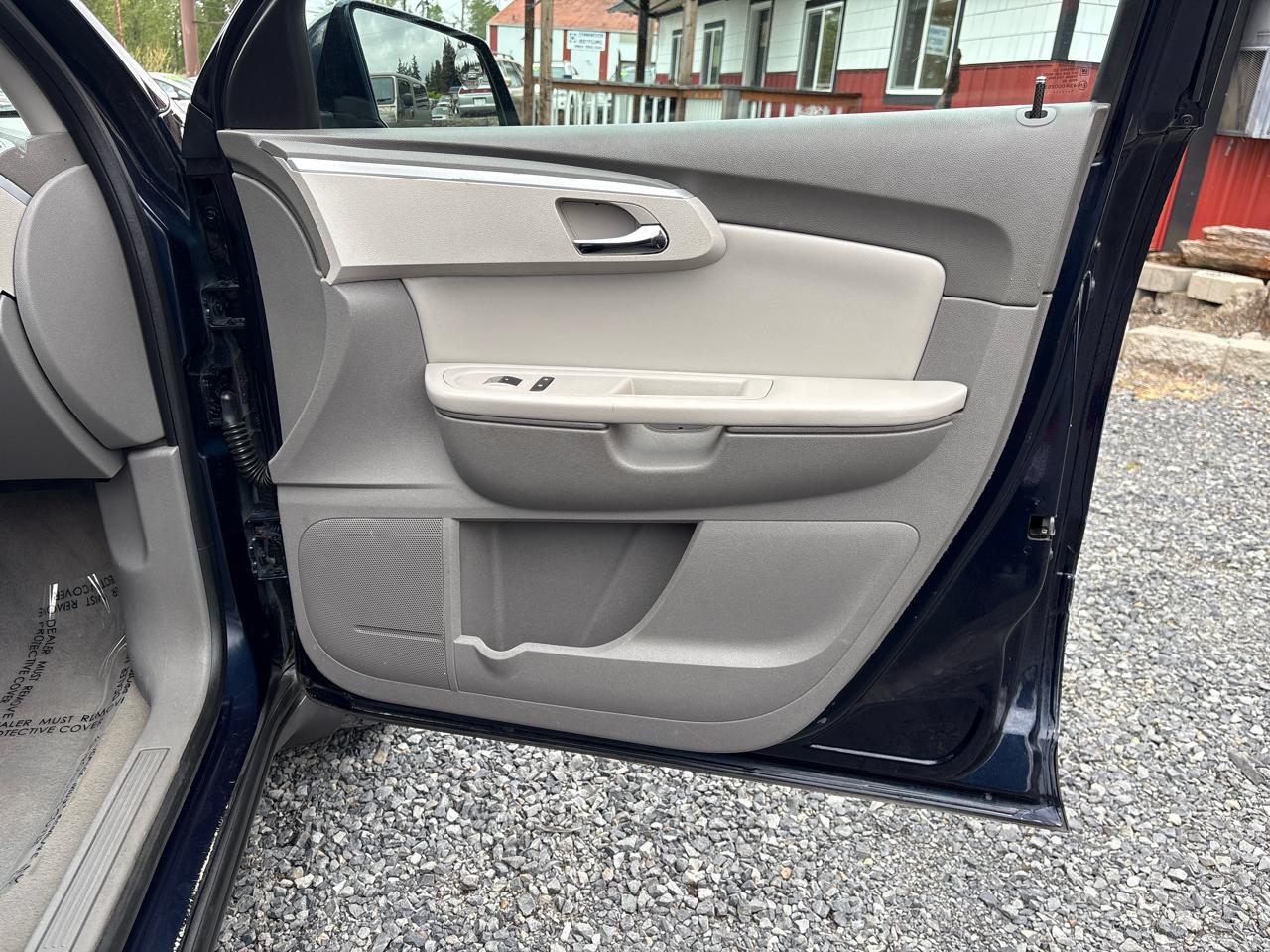 Chevrolet Traverse LT AWD 2012
